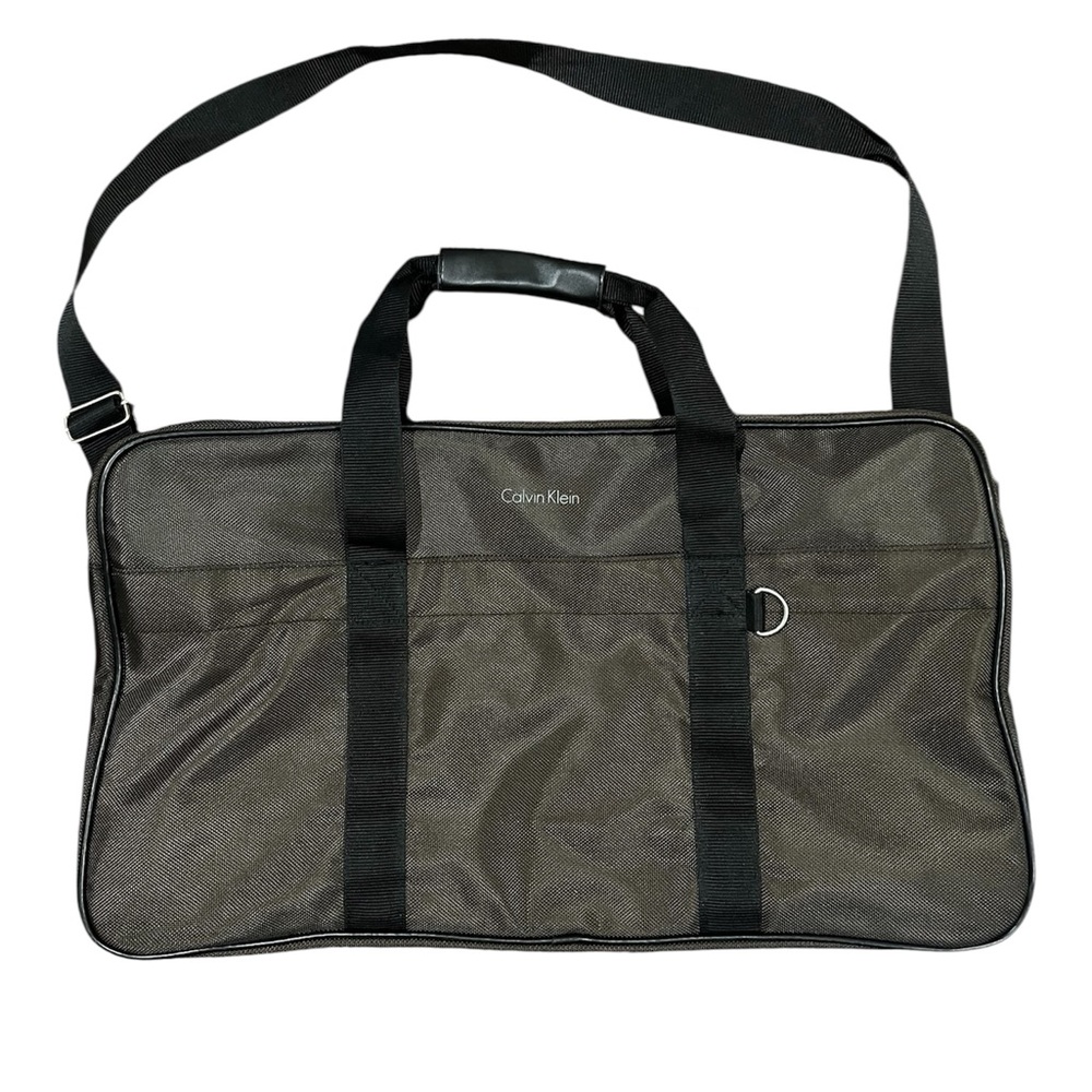 EUC Calvin Klein large duffel bag dark Brown